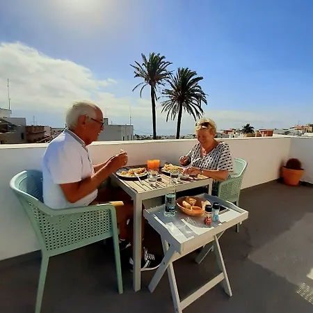 Nestor Couette-café