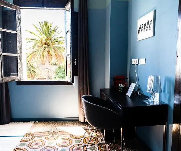 Nestor Bed & Breakfast 4*